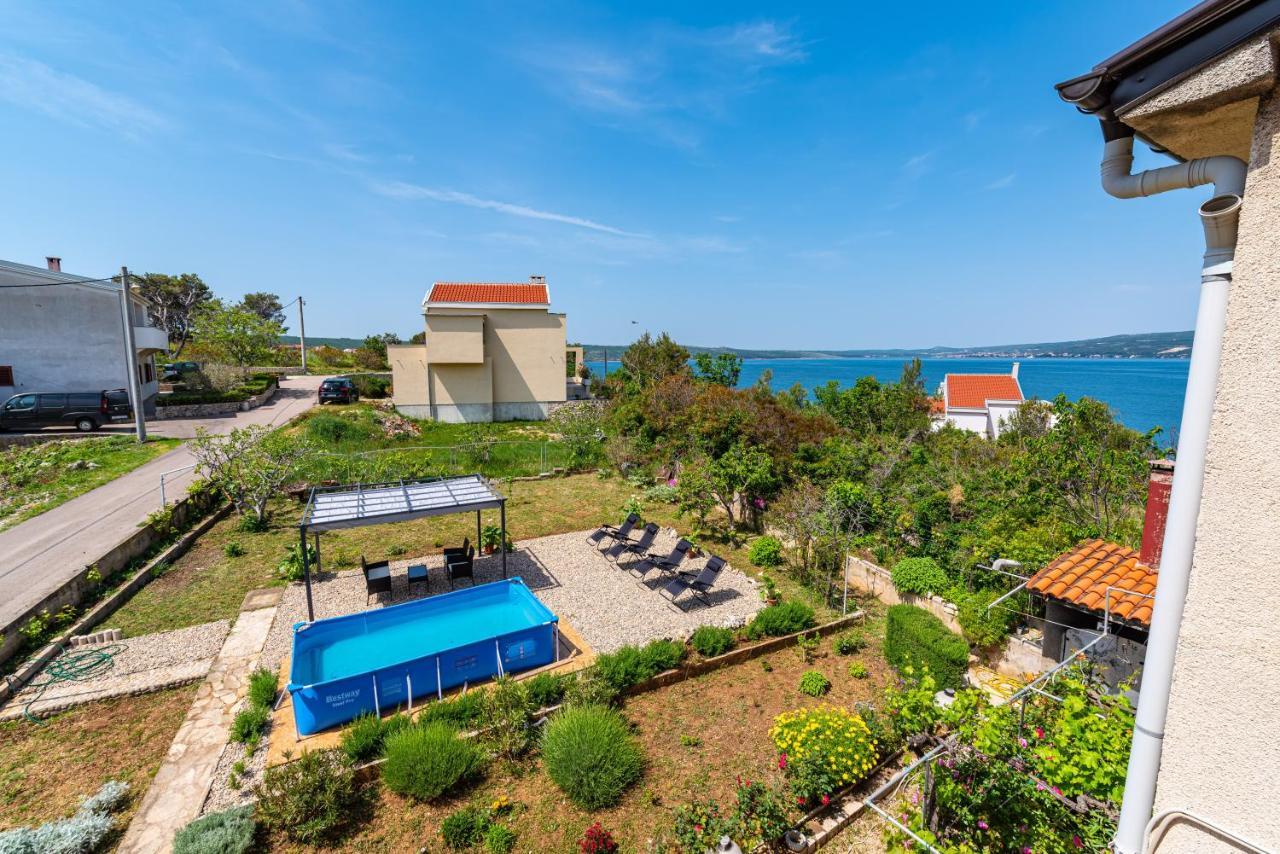 Apartment Sea And Mountain With Pool Novigrad  Ruang foto